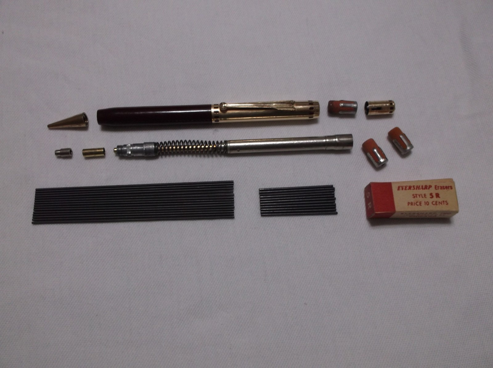VINTAGE WAHL EVERSHARP CORONET BURGUNDY / GOLD REPEATER PENCIL / 1.18 mm LEAD