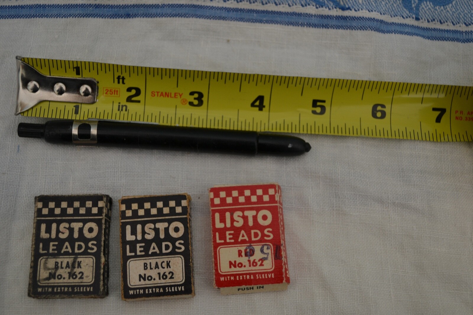 Vintage Listo Marker 162 and 3 Boxes of Leads