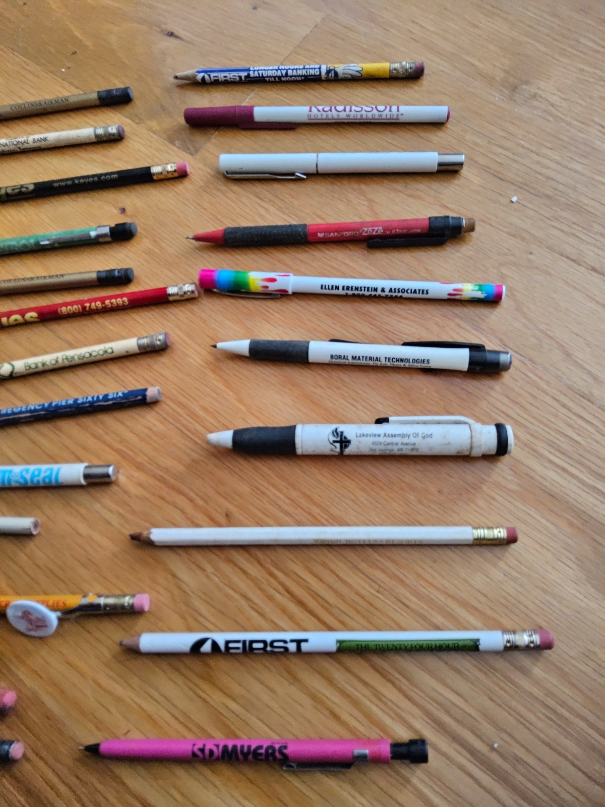 Lot Of 37 Vintage Pens & Pencils Advertising Pens And Pencils