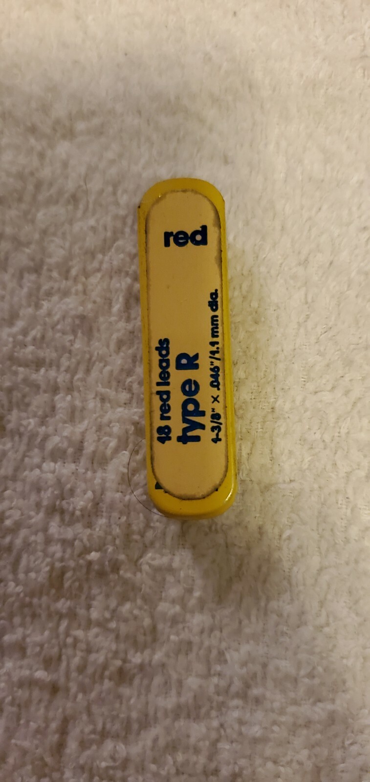 Vtg Sheaffer Pencil Leads 18pcs 1.1mm .046″ RED Lead w/ Yellow Tin TYPE R NOS