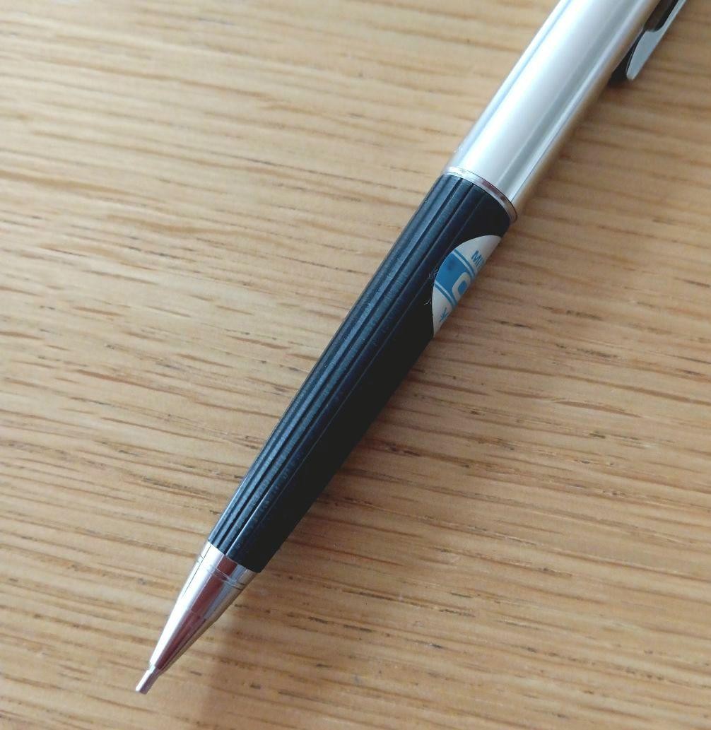 Mitsubishi Pencil 0.5mm Mechanical Pencil, Silver x Black Discontinued From JPN◎