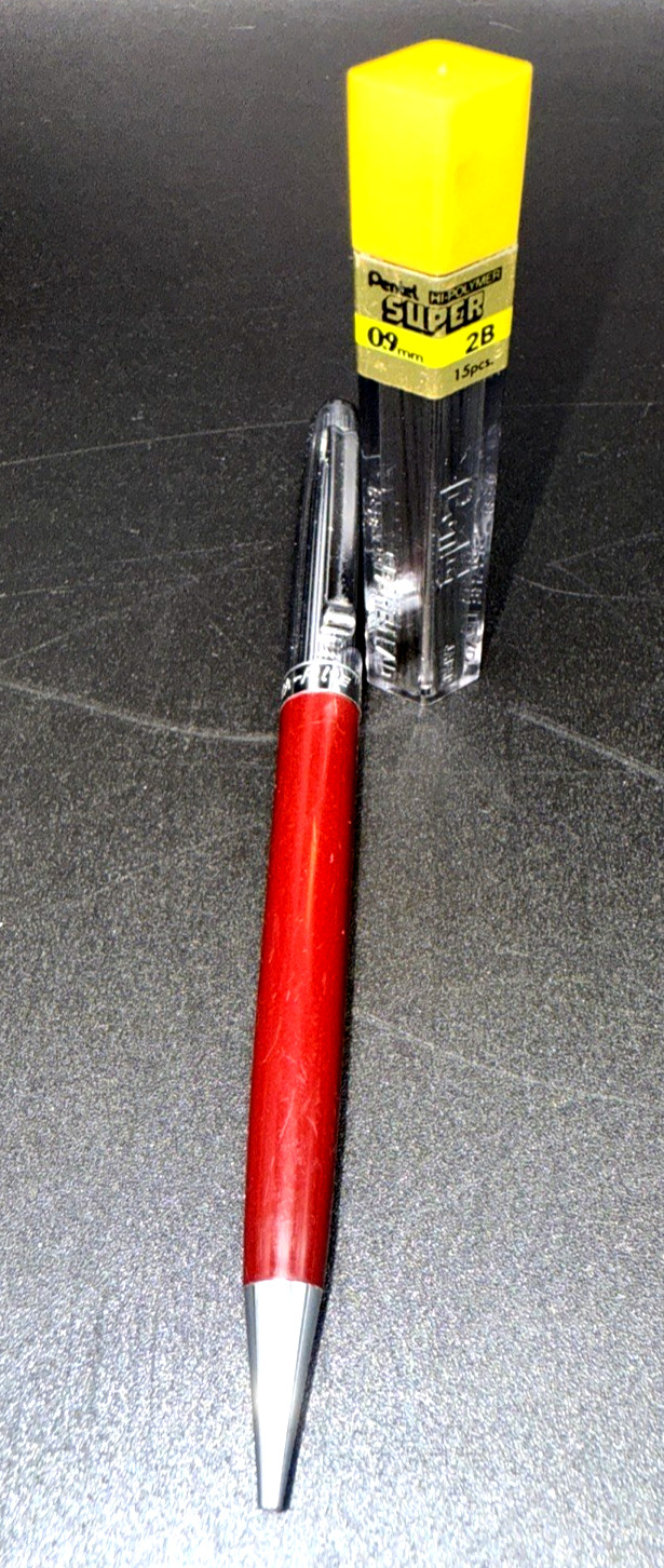 North-Rite Mechanical Pencil and open Pentel High-Poly 0.9 Replacement lead
