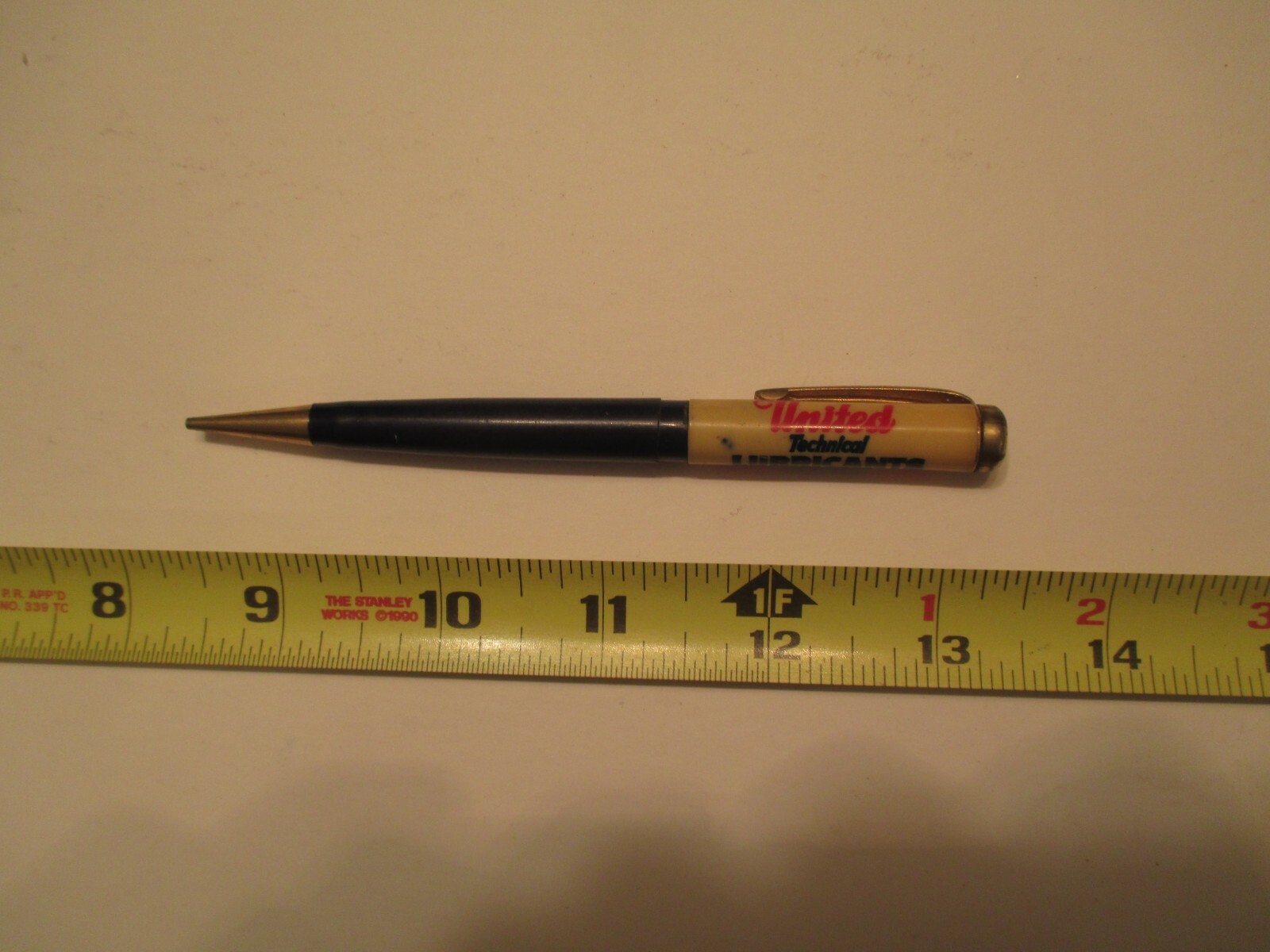 United Technical Lubricants Motor Oil Greases Advertising mechanical Pencil