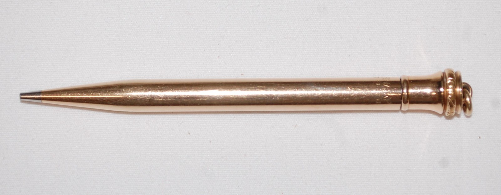 WAHL EVERSHARP Gold Filled Pencil Smooth Sides Engraved Needs Lead Preowned