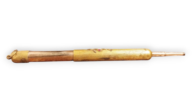 Vintage Telescopic Mechanical Pencil – Gold-Filled –Floral Relief with Red Stone