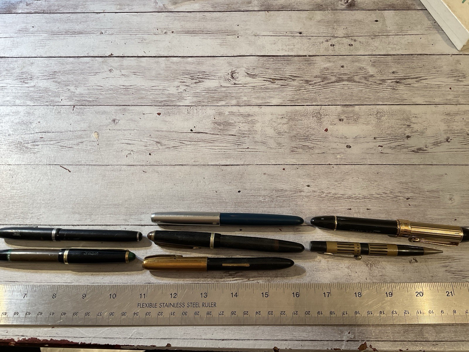 ORIGINAL VINTAGE PEN / PENCIL LOT PARKER FOUNTAIN ETC….