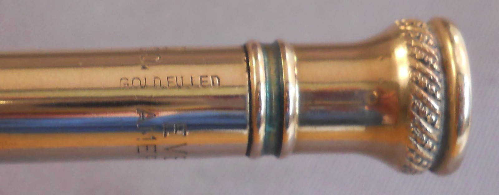 American Pencil Co. “Venus” Everpointed Gold Fill Pencil-working