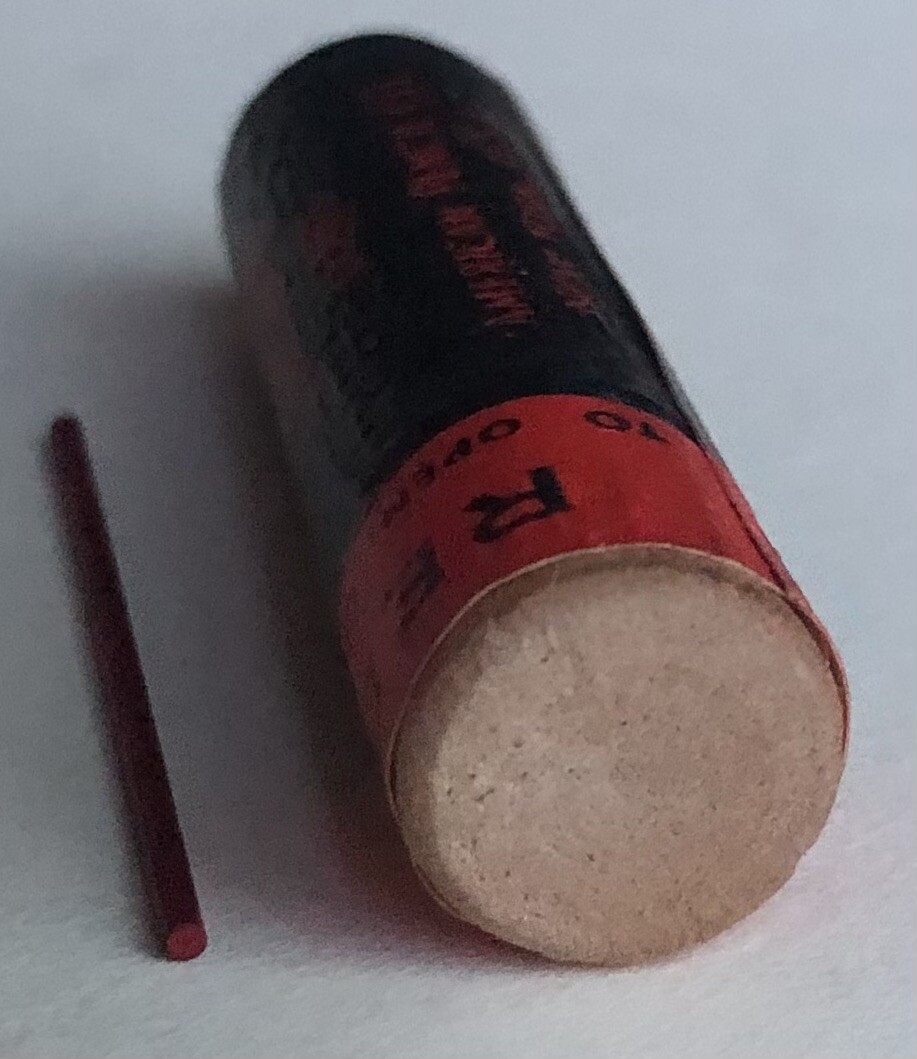 Vintage Velvet Mechanical Pencil Lead Red 1.18mm 1-3/8″ NOS Wood Tube 12pk USA