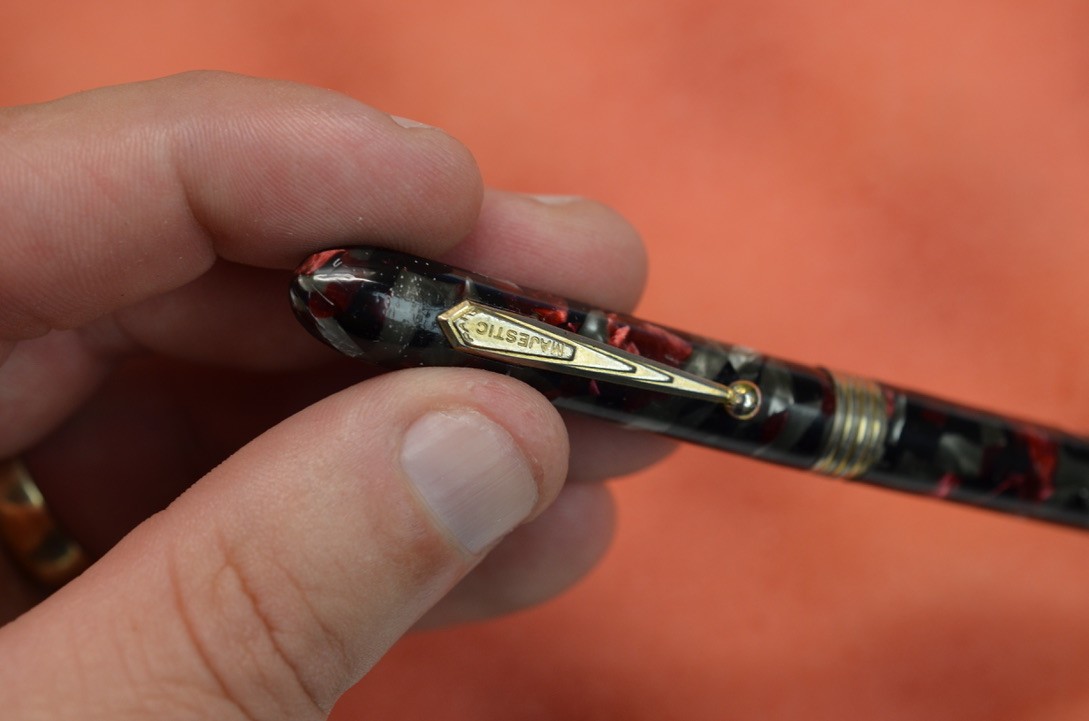 vintage fountain pencil Majestic black gray red marble