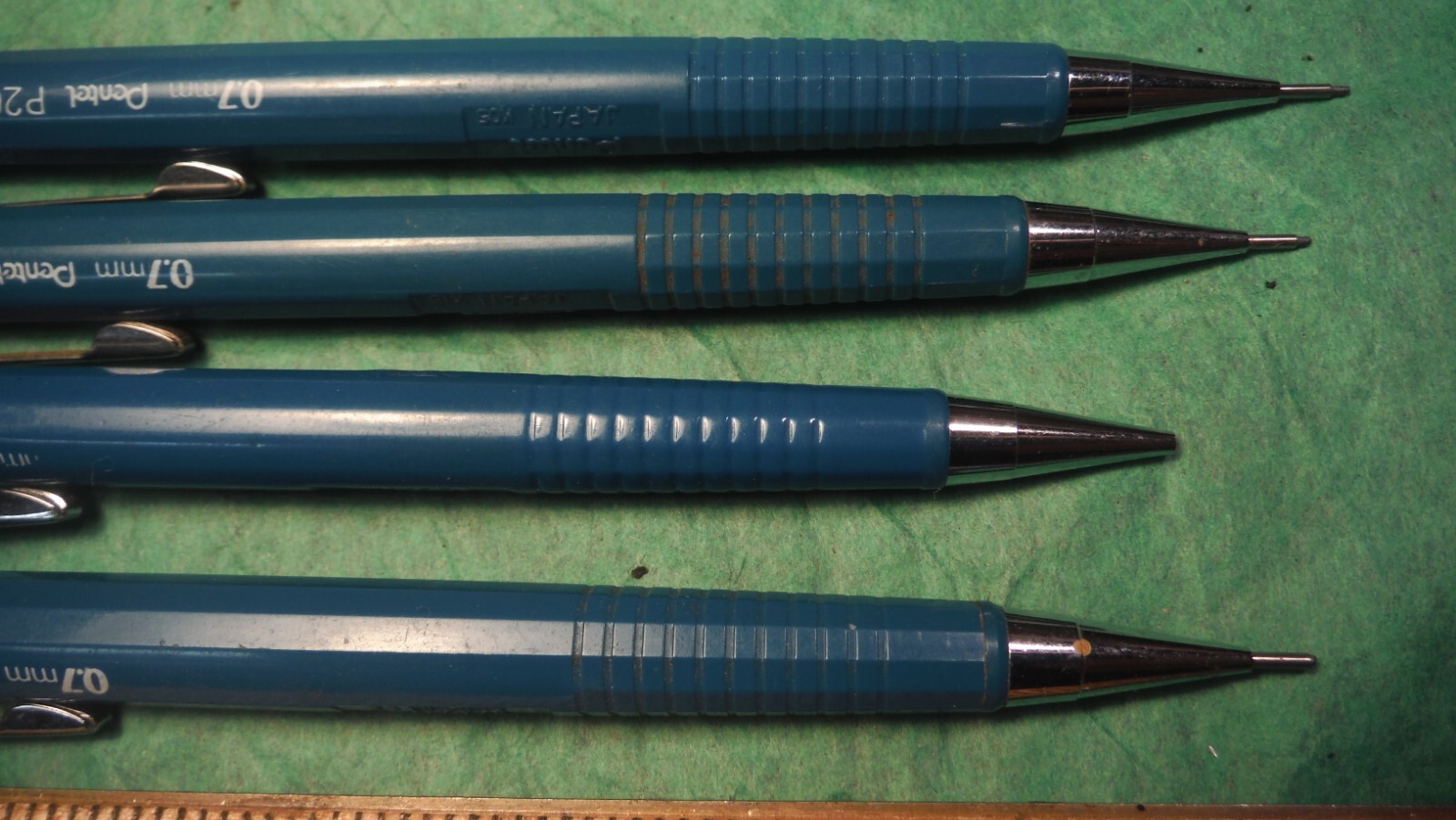 Mechanical Pencils Lot of 4 Pentel 0.7 mm Blue P207