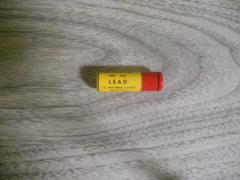VINTAGE EVERSHARP RED TOP LEAD, 1 3/8 INCH CARDBOARD STORAGE TUBE MADE IN USA
