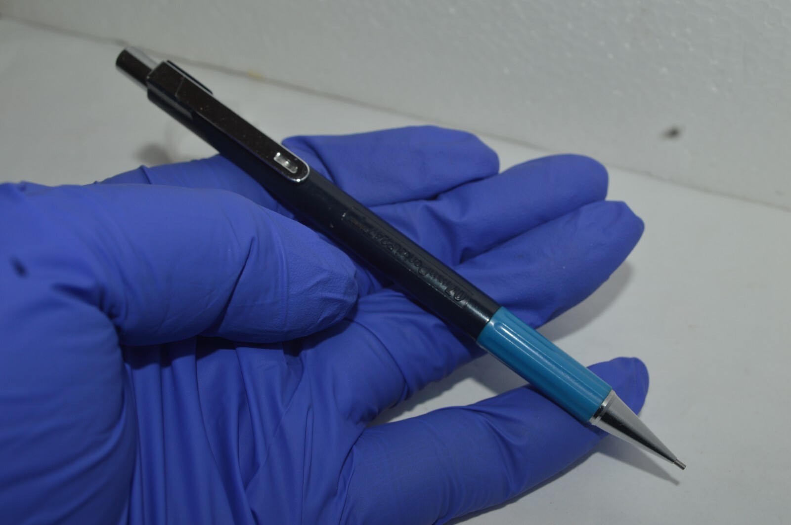 PENTEL P247 Bravo Automatic Pencil 0.7mm Black-Blue Taiwan Tested Retired 1990’s