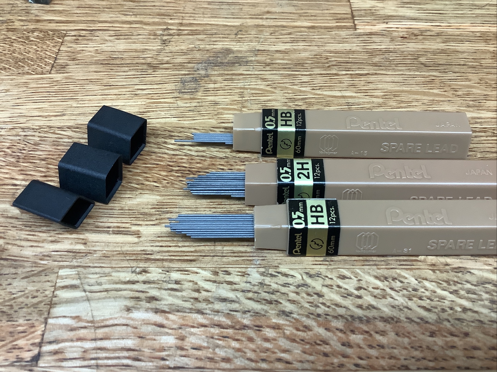 Big Lot Of Pentel Pencil Leads 0.5mm, 0.7mm