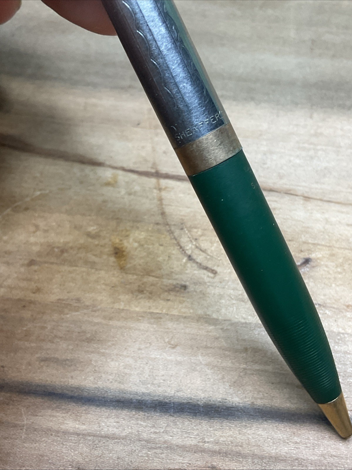 1945 Lifetime Sheaffer’s Forest Green Tucky-Away clip pencil B30