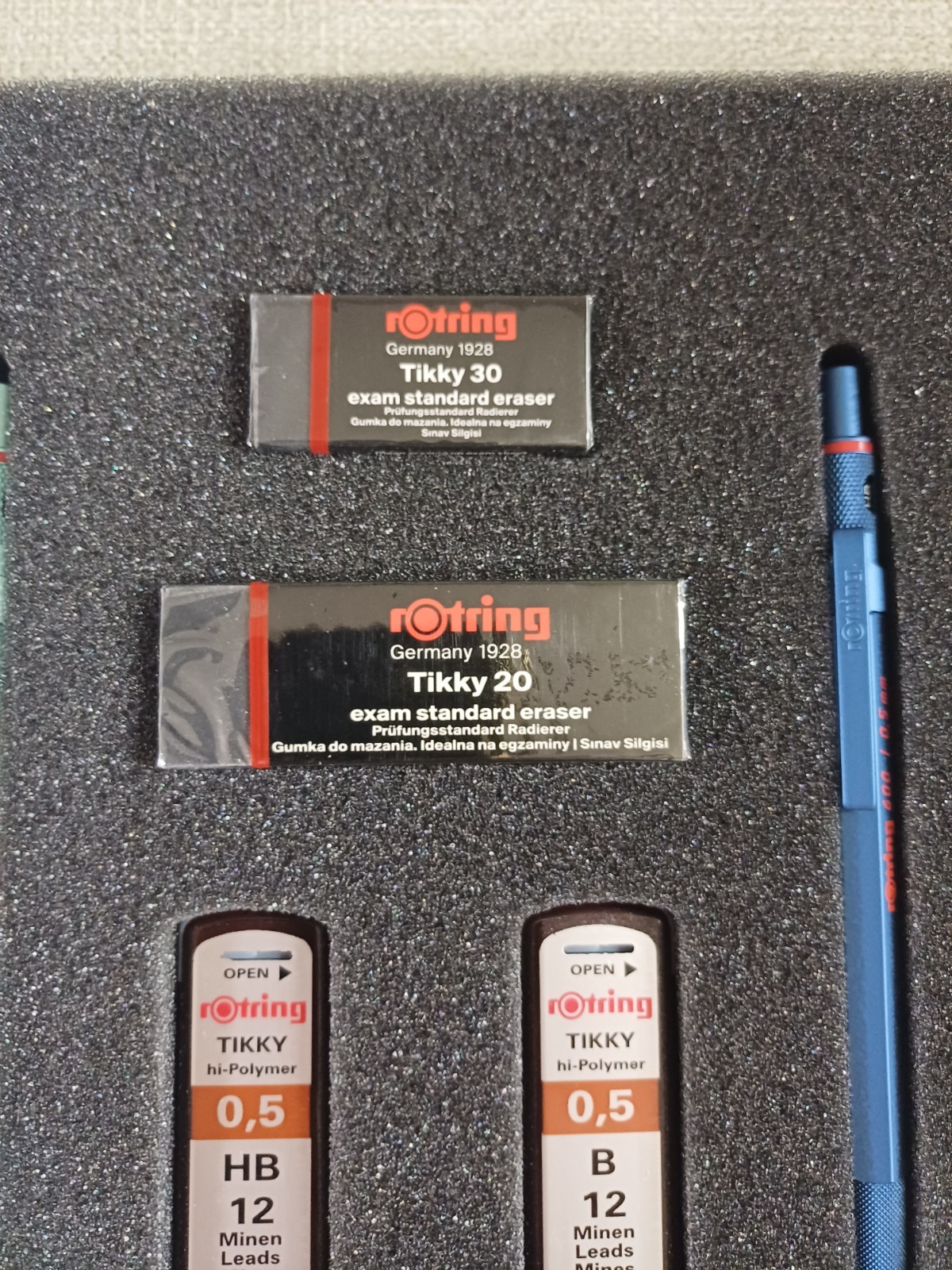 rOtring 600 Mechanical Pencil 0.5mm Limited Edition (Dark blue, Mint) / Tracking