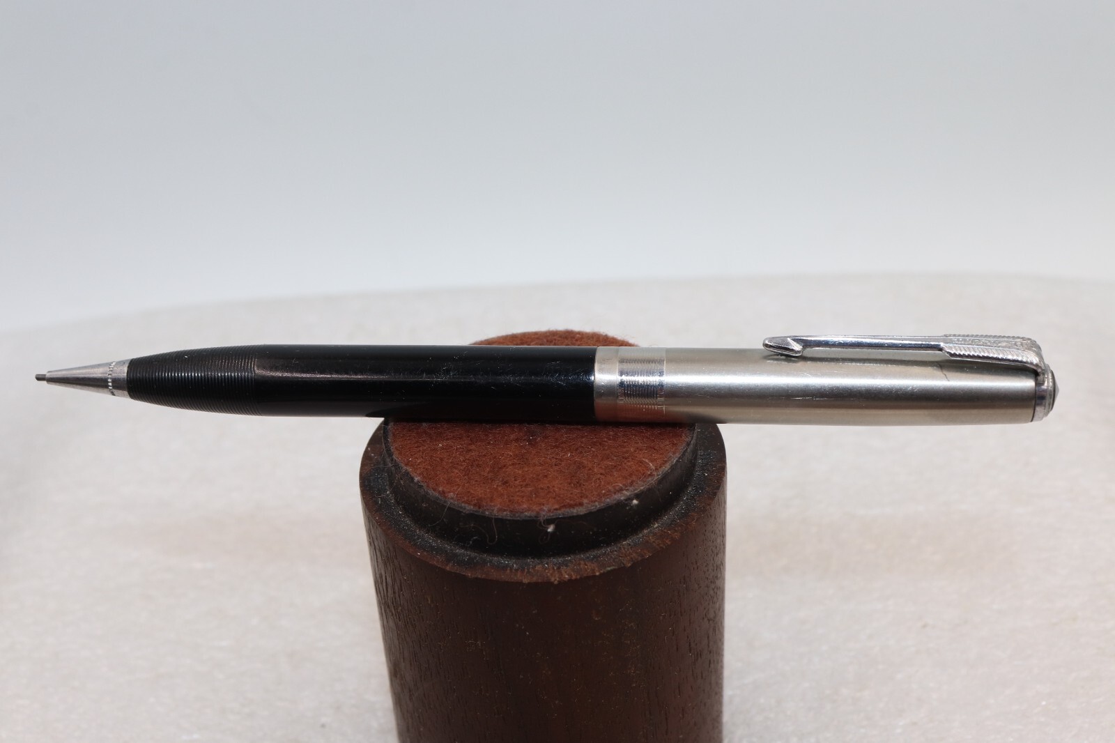 1937-1941 PARKER Stacked Coin Cap Mechanical Pencil Clear Cap Jewel