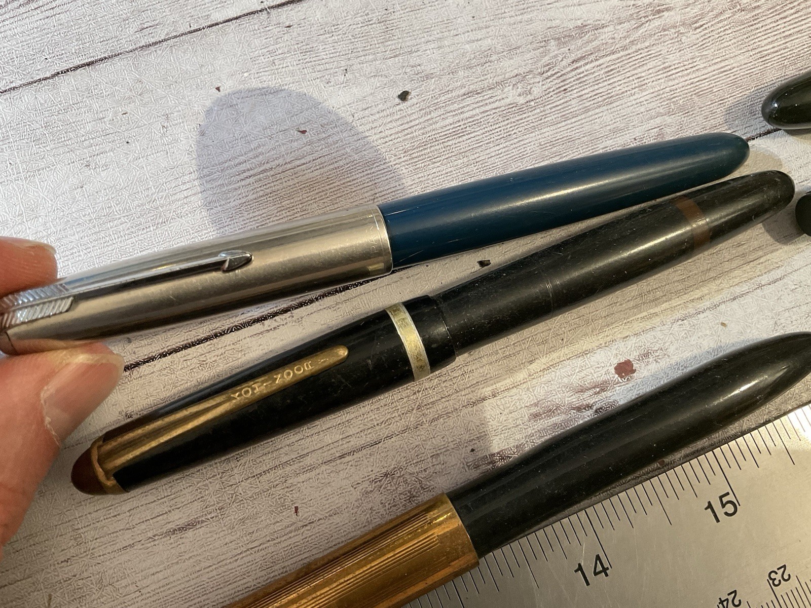 ORIGINAL VINTAGE PEN / PENCIL LOT PARKER FOUNTAIN ETC….