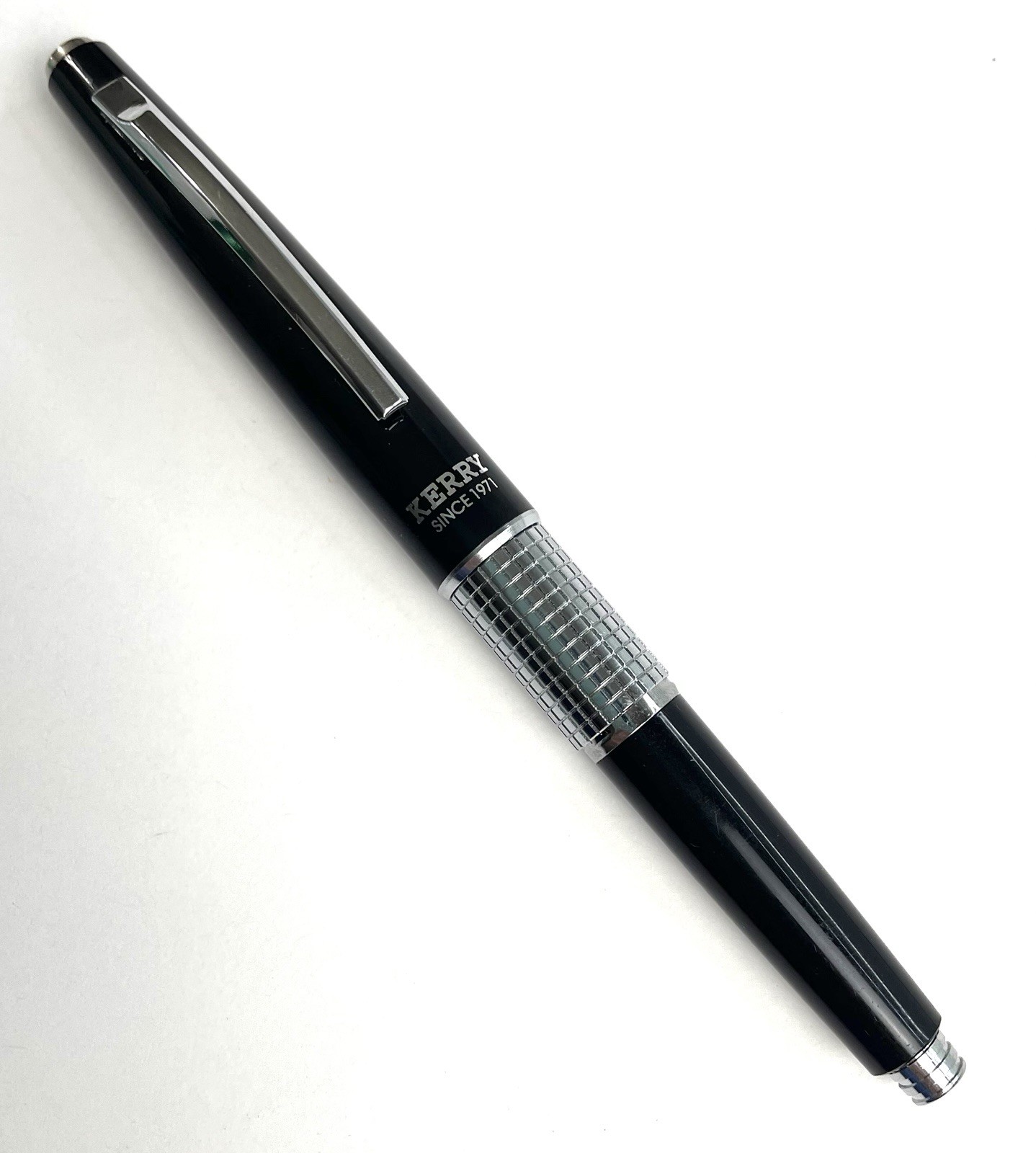 Pentel KERRY P1035 0.5mm Mechanical Pencil Black & Silver Japan