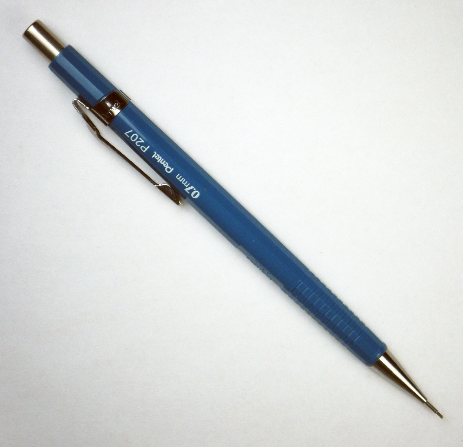Vintage PENTEL P207 (B25) Mechanical Pencil: Blue Plastic & Chrome, 0.7 mm