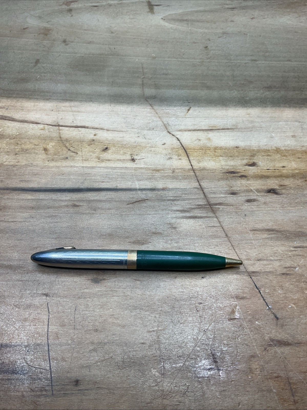 1945 Lifetime Sheaffer’s Forest Green Tucky-Away clip pencil B30