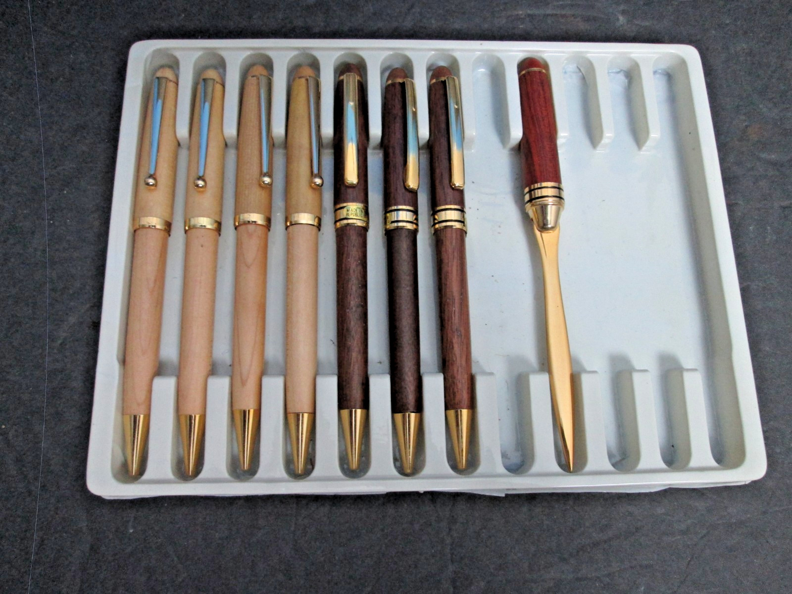 Quality Wood Mechanical Pencils [4-Maple 3-Rosewood & 1 Rosewood Letter Open] B2