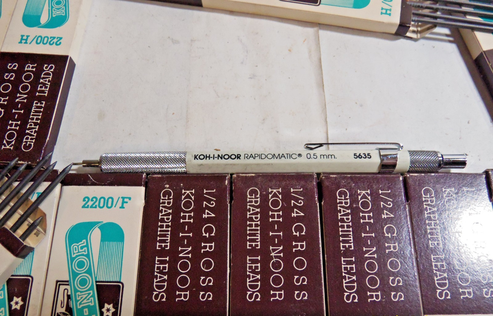 Lot of Koh I Noor Drawing Leads 2200/H, 2200/F