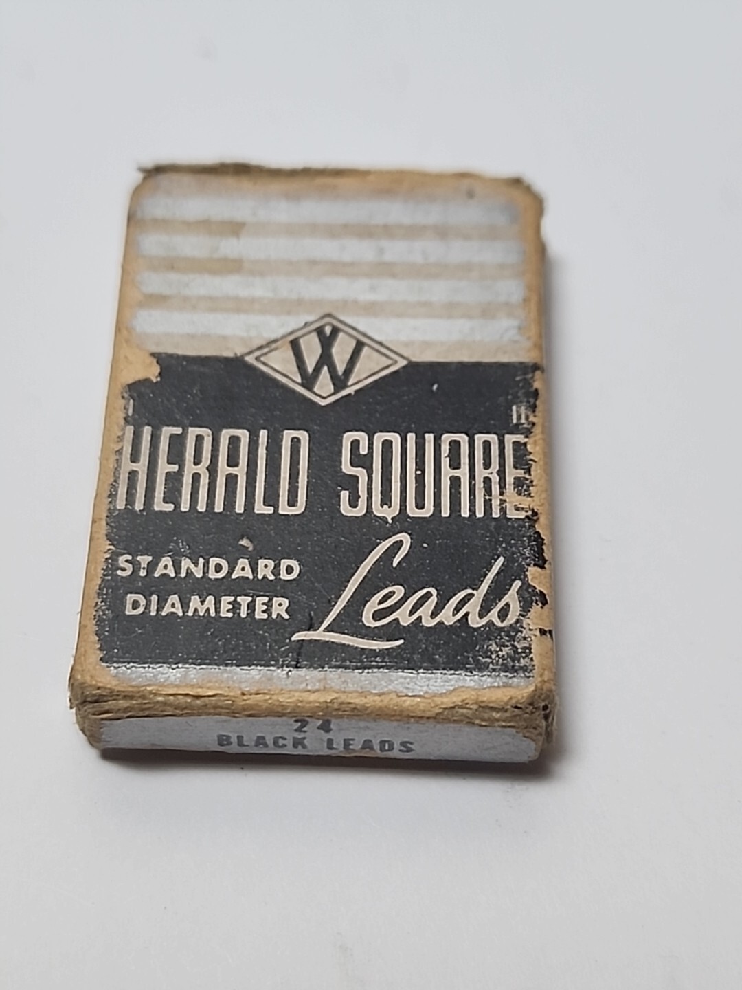 Vintage Box Of Black Leads Herald Square with Contents 8 Leads JBTr9