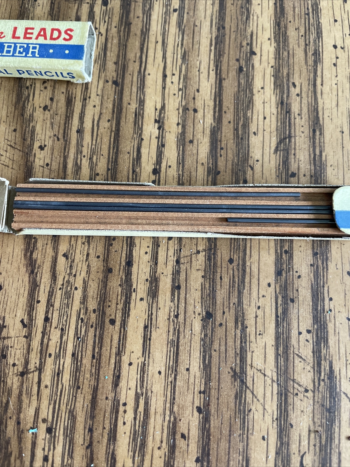 Vintage Eberhard Faber Mongol Long Thin Lead No. 4010 – For Mechanical Pencil
