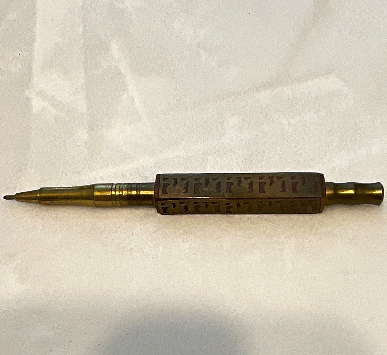 Brass Clutch pen Tip 2.0mm 2H Vintage Engraved Brass over walnut wood