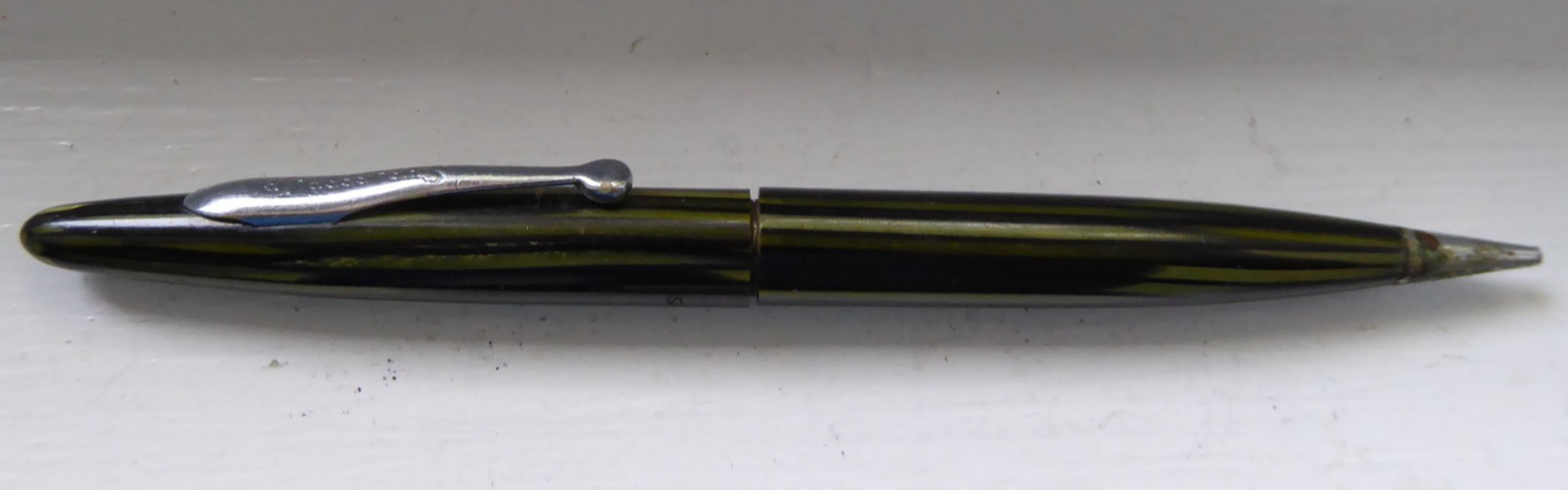VTG Sheaffer’s Jr Twist 200 Mechanical Pencil Inlay Green Black USA Works