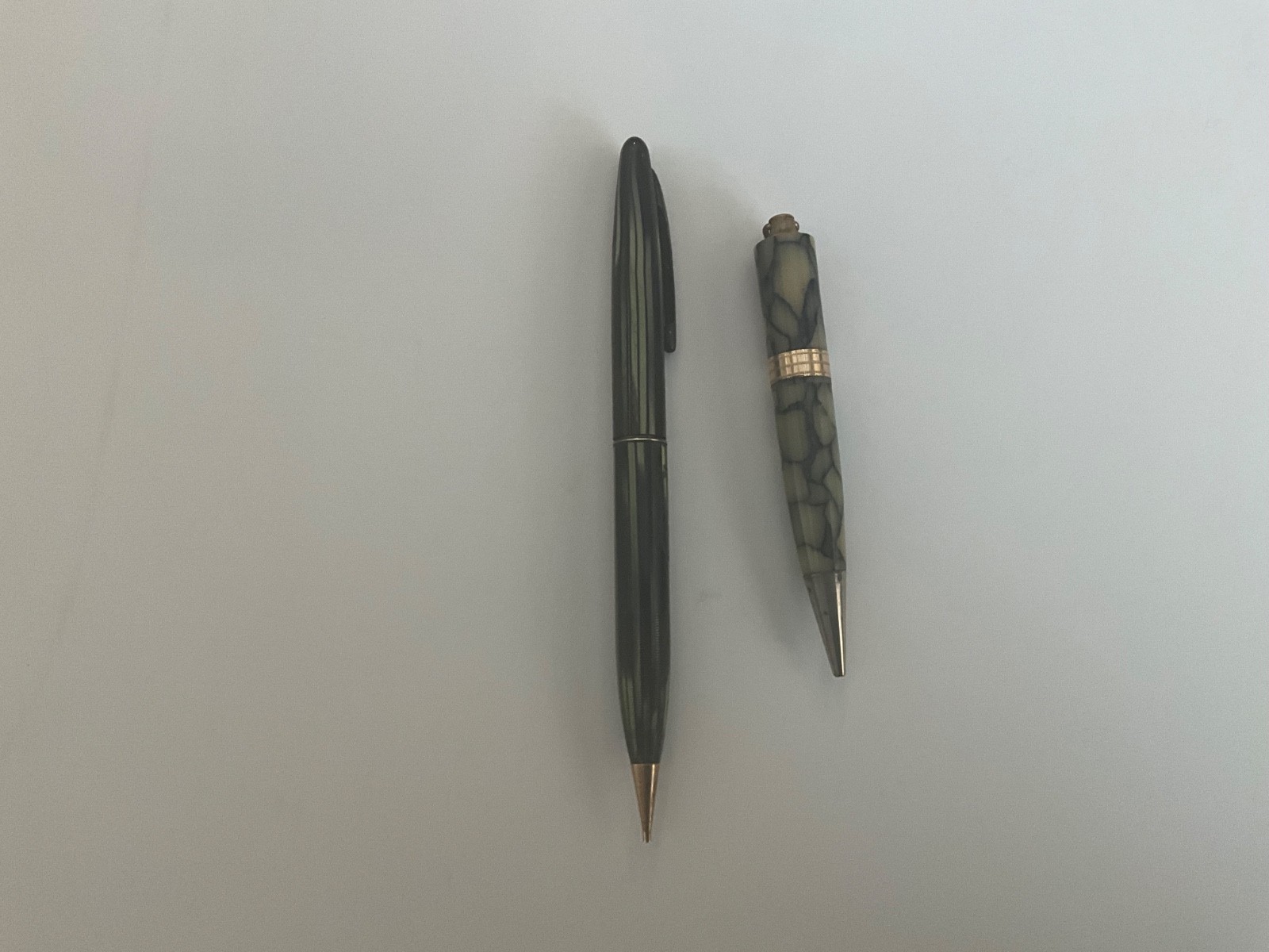 Antique Lot Of 2 Mechanical Pencils 1 Sheaffer (Orig. Label) 1 Unknown VGC
