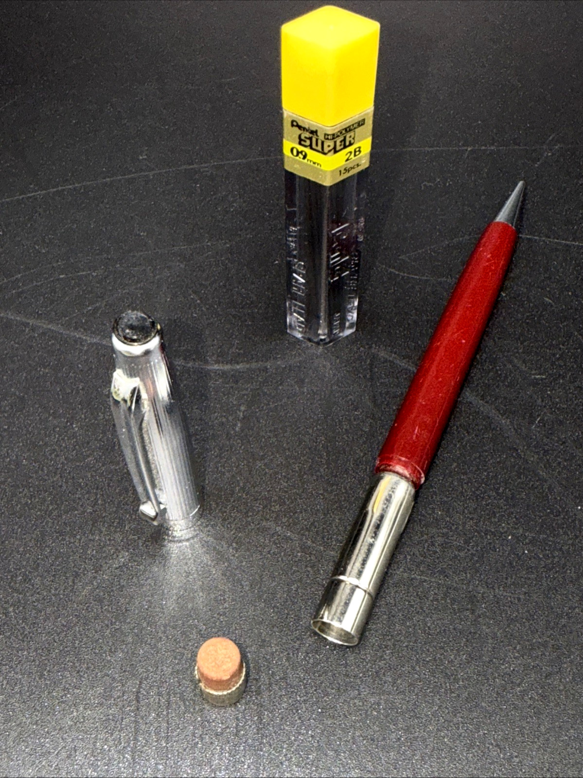 North-Rite Mechanical Pencil and open Pentel High-Poly 0.9 Replacement lead