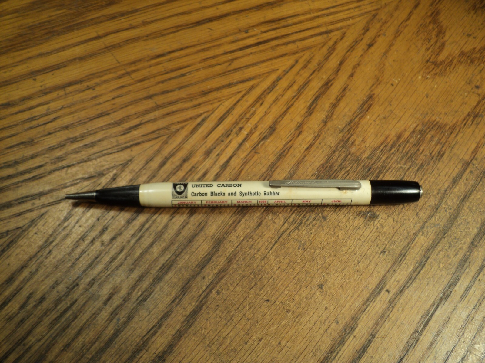 Vintage Autopoint Mechanical Pencil United Carbon 5-9/16″ Long 1966 Calendar