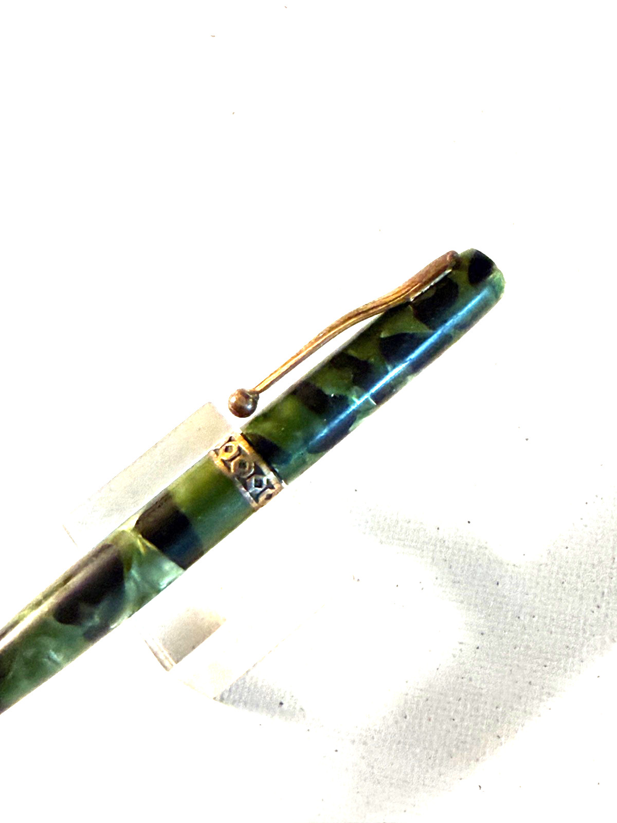 Vintage Green & Black mottled pencil with gold trim. Scroll cap band. Beauty!