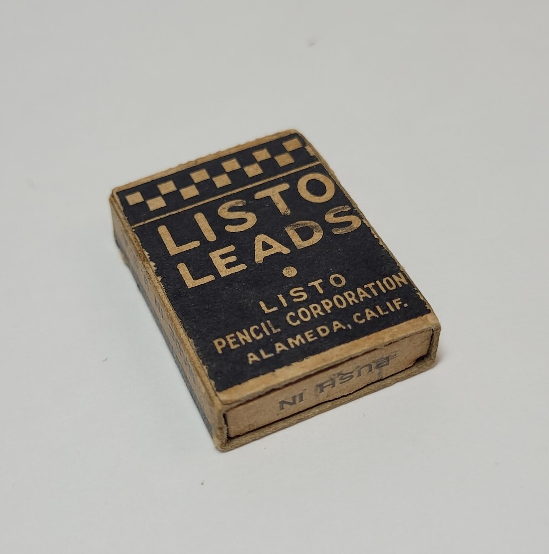 Vintage Listo Leads Black No. 162 Marking Made in USA California Boxed Collectab