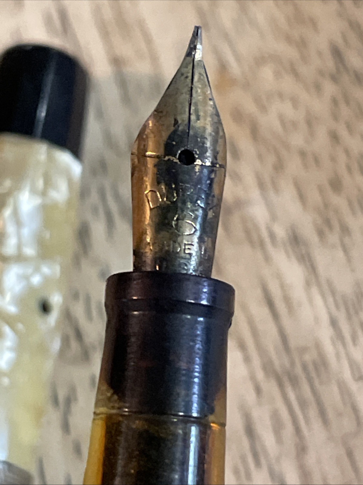 Vintage Fountain Pen WearEver Durex? Cream Mother of Pearl Celluloid AS IS