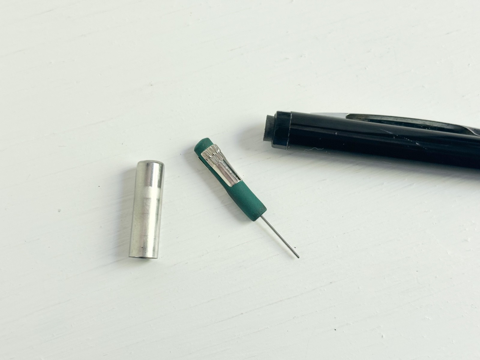 Pentel Japan Vintage 1980s Metal Barrel Mechanical Pencil Chrome Details .5mm