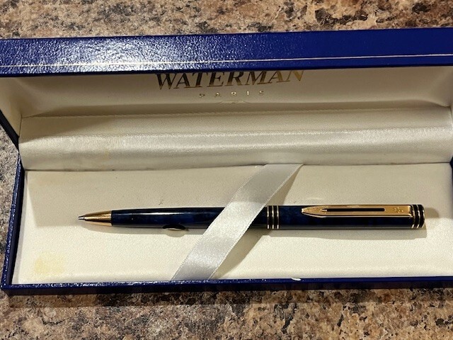 Parker Maroon Marble & Waterman Paris mechanical pencils & Parker Pen Holder