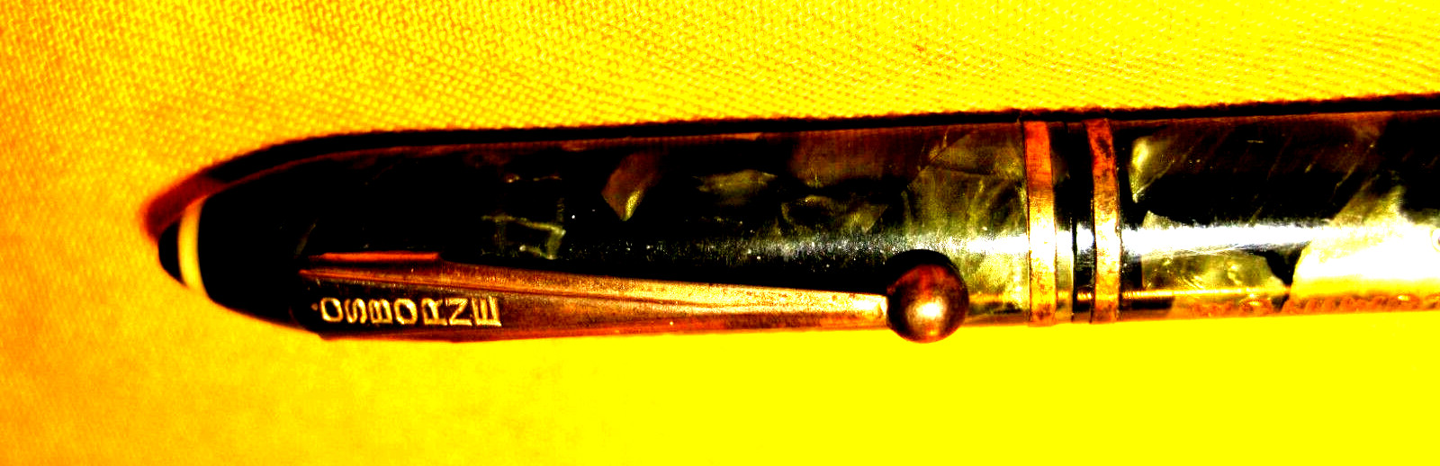 VTG. GREEN/BLACK MABLE OSBORNE MECHANICAL PENCIL ALL WORKING