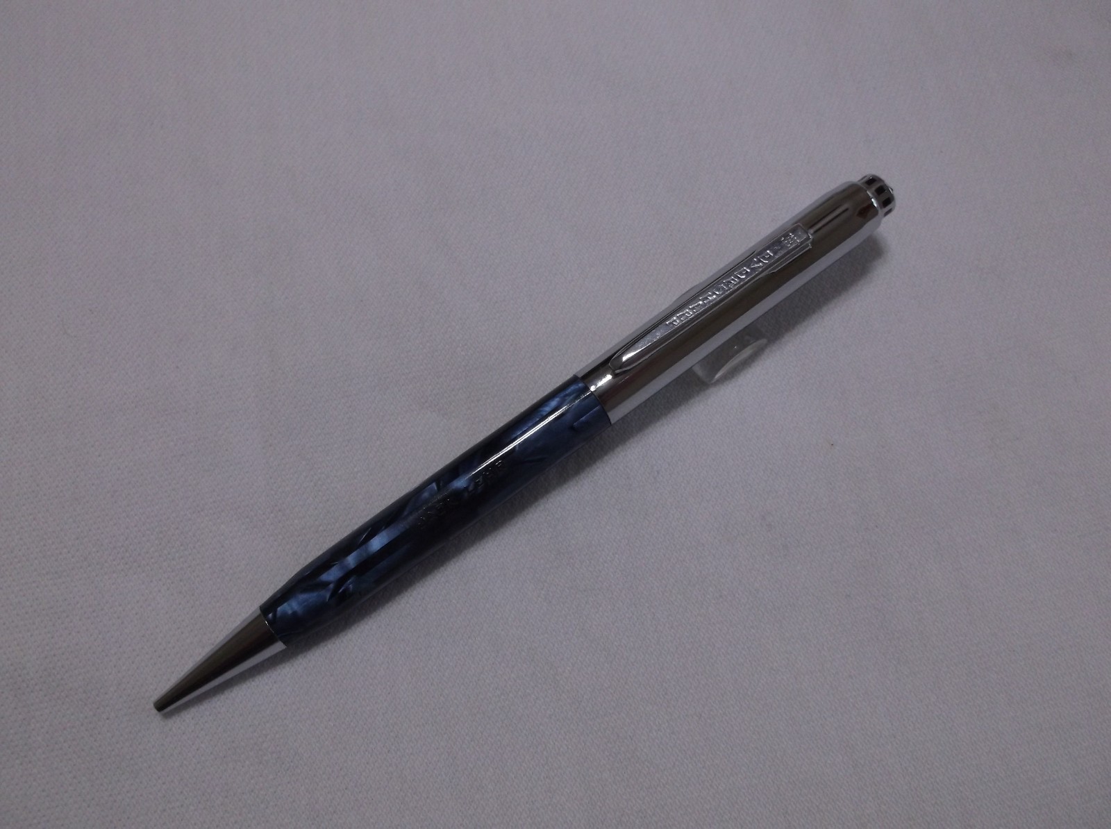 VINTAGE WAHL EVERSHARP CORONET BLUE STRIPE MECHANCIAL PENCIL / 1.18 mm LEAD