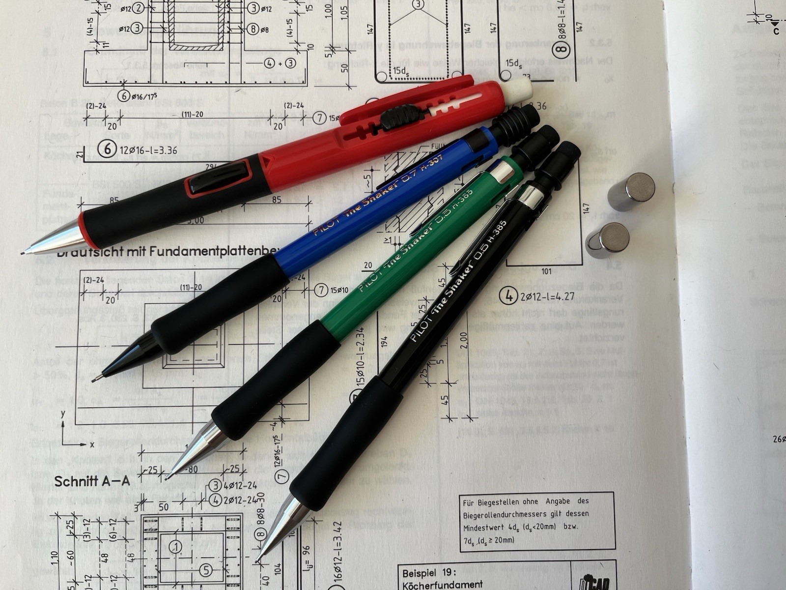 Set of 4 Vintage Mechanical Pencils PILOT : 3x THE SHAKER & 1x CLICKER : NOS