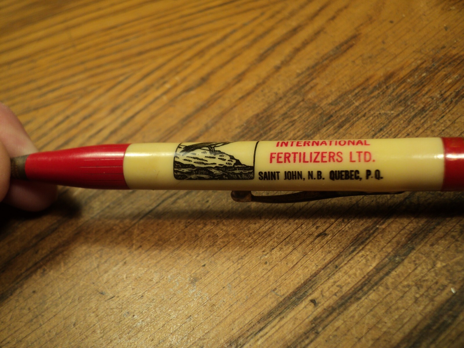 Vintage Ritepoint Mechanical Pencil Albatros Granular 5-3/8″ Clear Top B