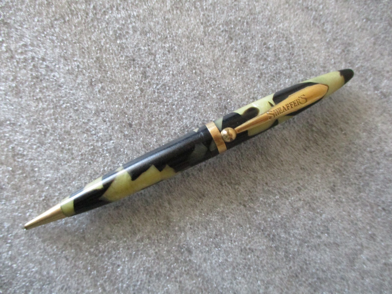 VTG ROCK ISLAND/SHAEFFERS/SCRIPTO/NORMA MECHANICAL PENCILS/PEN/LEAD/ERASERS SET