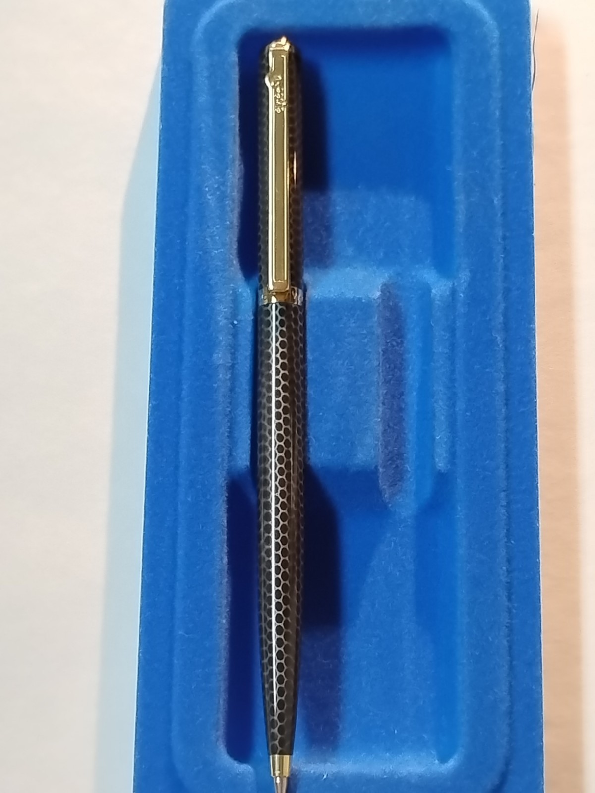 VTG Elysee Cobra Grey/Black Honey Comb mechanical pencil-case not included #91