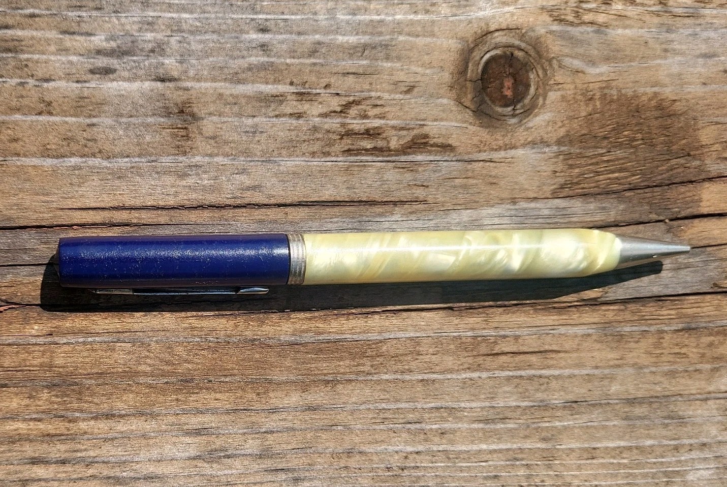 Vintage 1940s Eversharp Skyline Repeater Pencil White Pearl Marble Navy Blue Cap