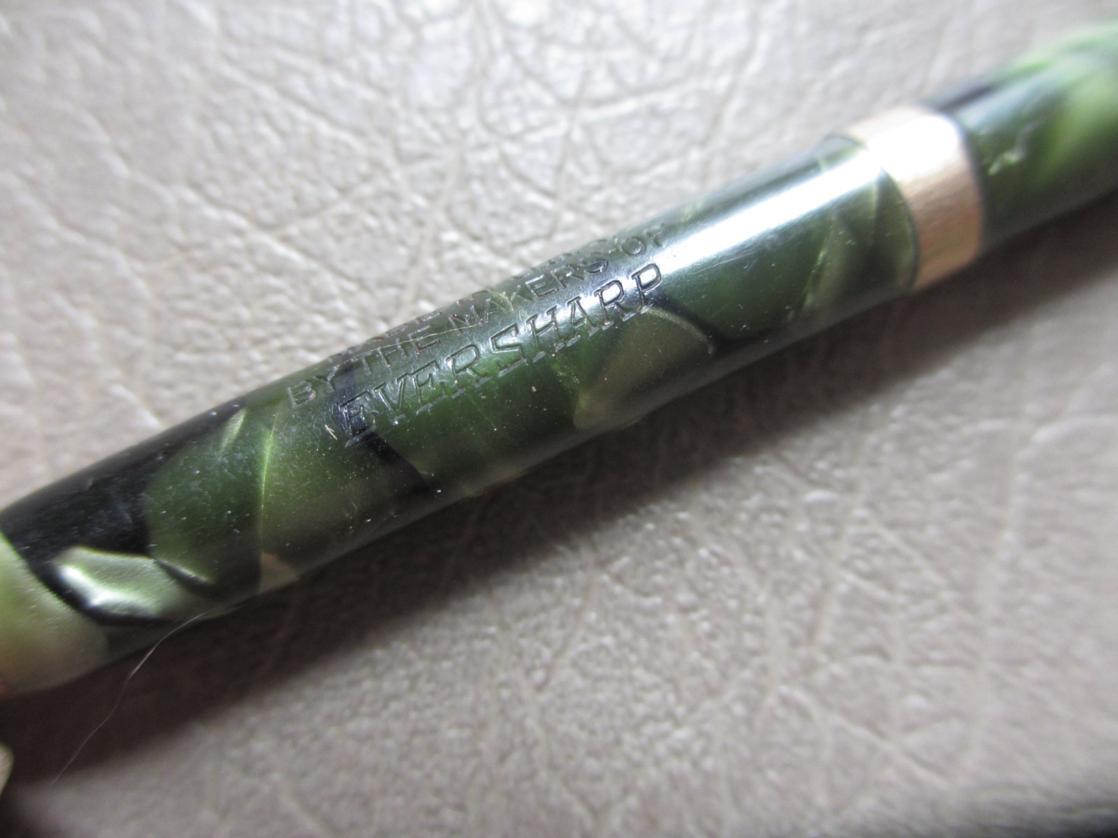 Vintage Eversharp Mini 3-3/4″ Mechanical Twist Pocket Pencil Green Marble USA