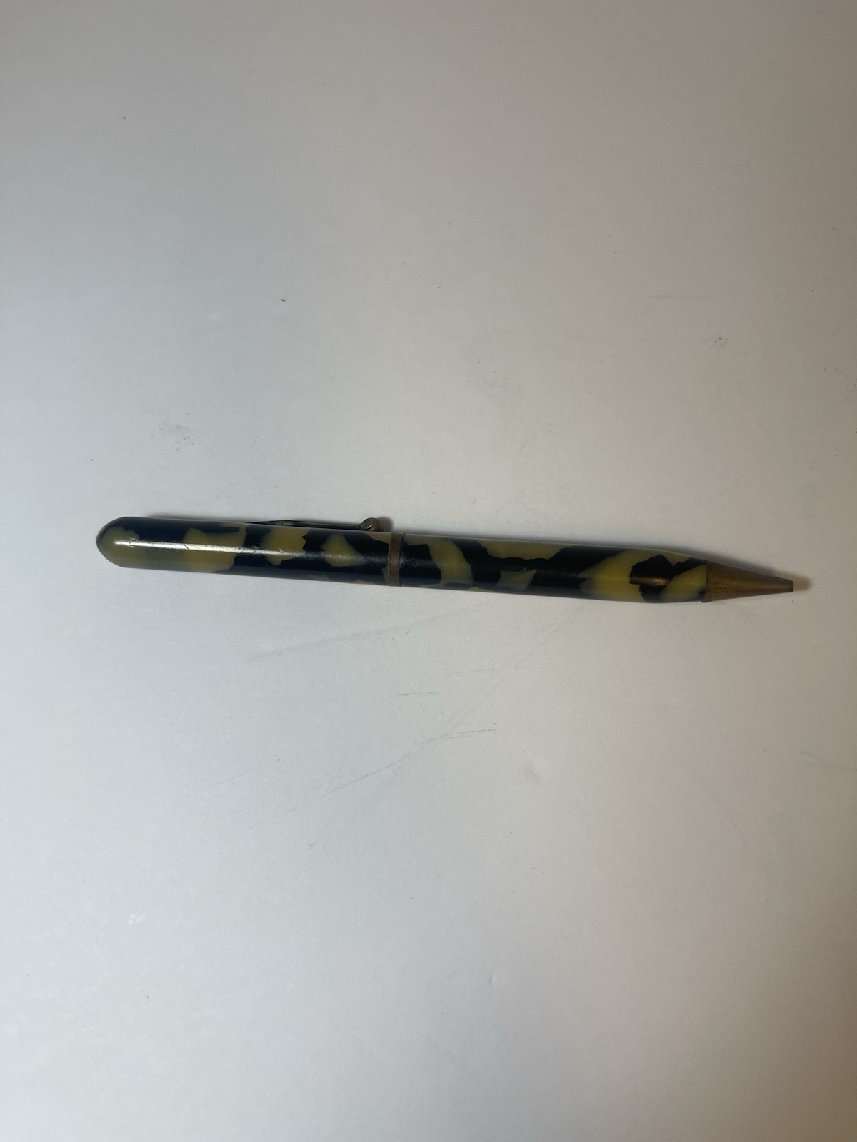 Sheaffer Balance Oversize Marble Yellow and Black Gold Plated Trim Pencil