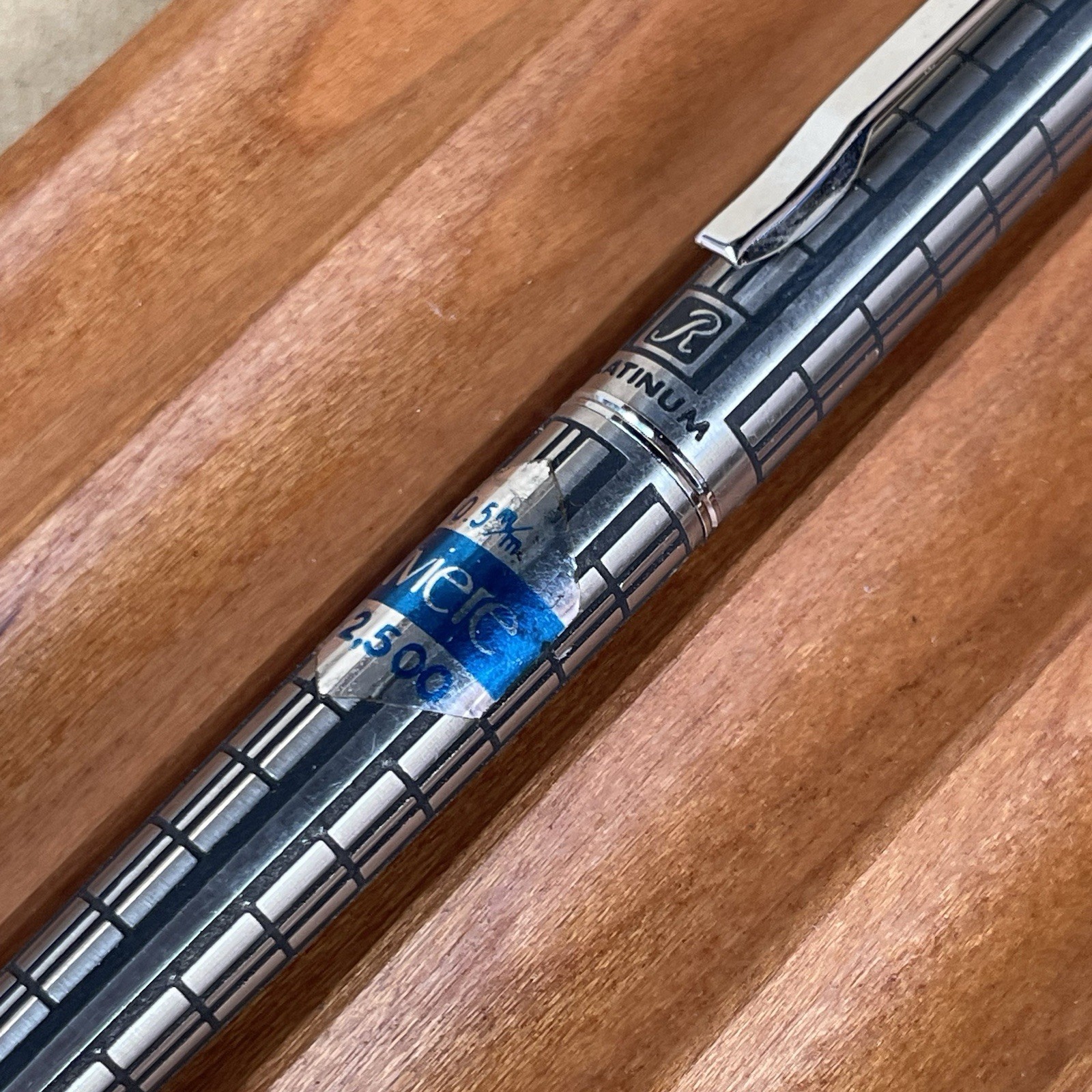 Platinum Riviere Mechanical Pencil Etched Square Pattern Made in Japan