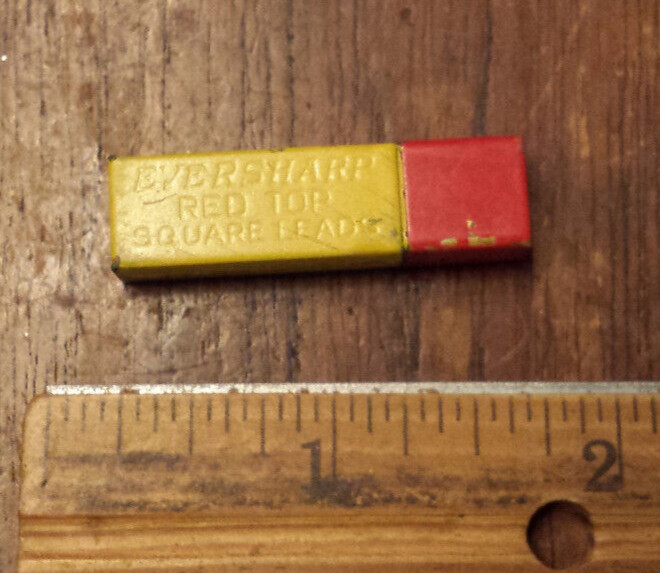 EVERSHARP RED TOP Square Leads – empty Metal Box – COLORED THE WAHL CO.