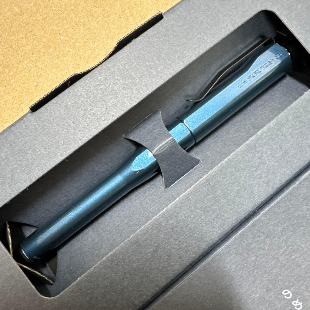 Uni Kuru Toga Dive 0.5mm Mechanical Pencil Abyss Blue M5-5000 Mitsubishi Japan